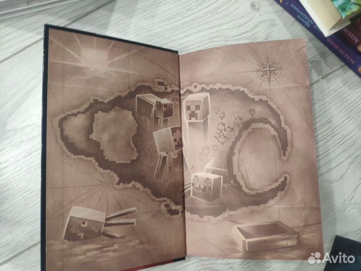 Книга про Minecraft