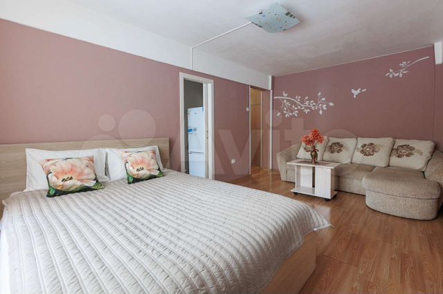 2-к. квартира, 52 м², 1/5 эт.