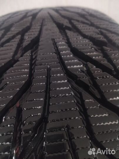 Nokian Tyres Hakkapeliitta R2 195/65 R15 39H