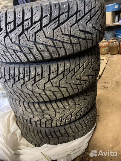 Hankook Winter I'Pike RS2 W429 185/60 R14 82T