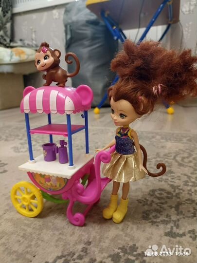 Игра Enchantimals Merit Monkey Фрукт.тележка