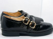 Туфли для девочки 30 размер черные лаковые