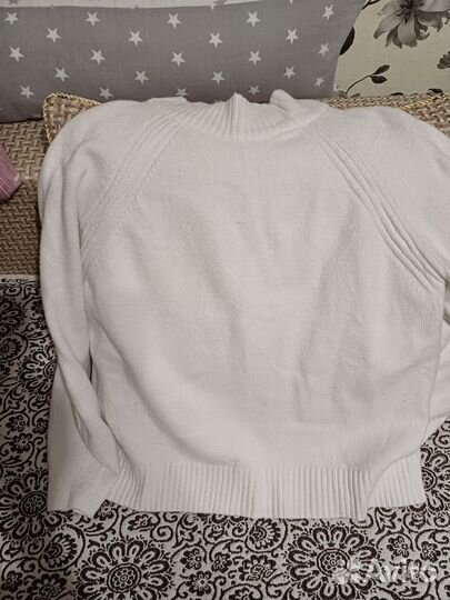 Платье и свитер