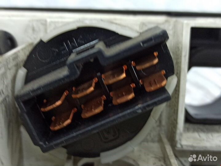 Блок для Mitsubishi Pajero Sport 1