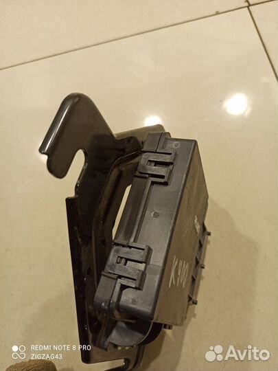 Блок управления подвеской (Kia K900 II)