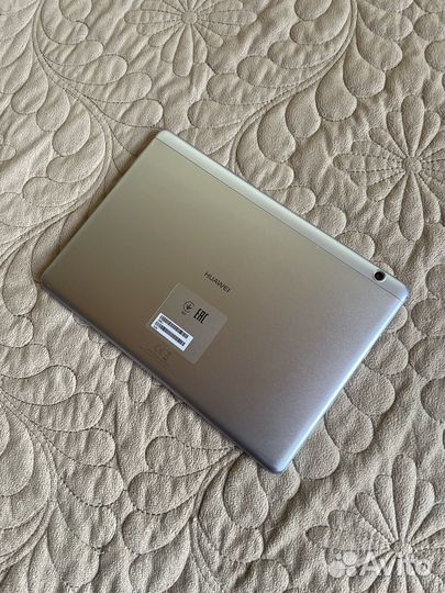 Планшет Huawei mediapad t3 10