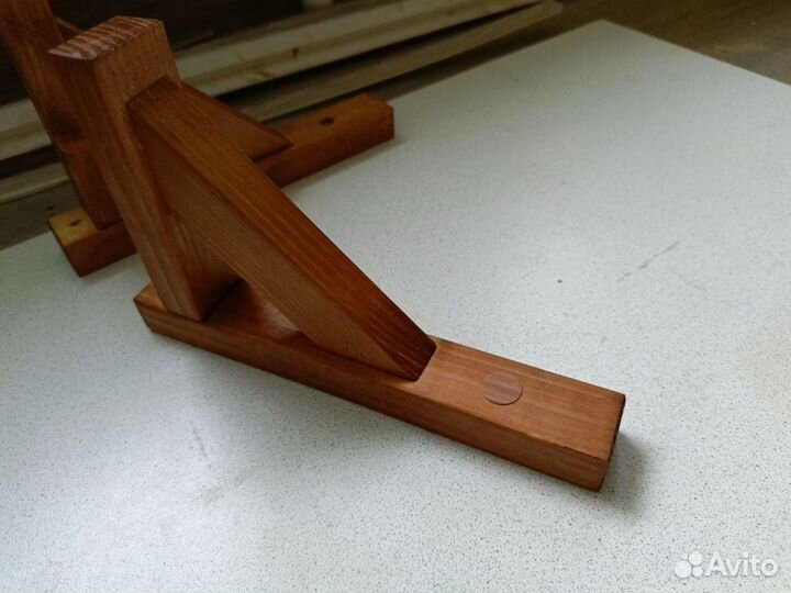 Кронштейны деревянные для полок