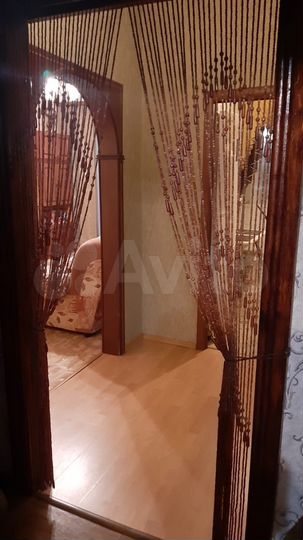 3-к. квартира, 90 м², 1/2 эт.