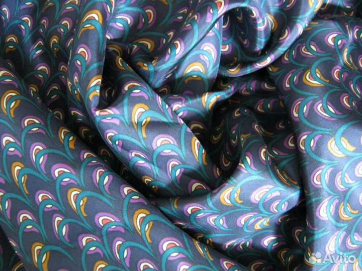 Шелковая ткань