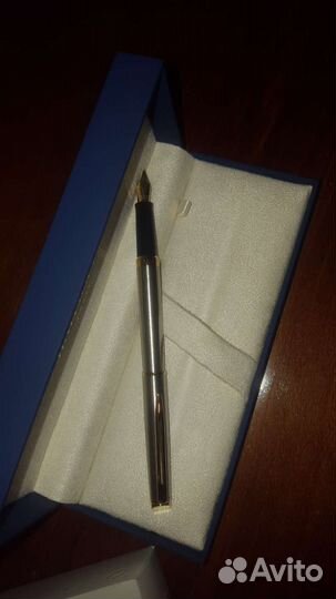 Перьевая ручка waterman