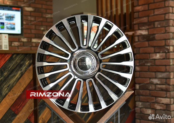 Кованые диски R22 на Range Rover Sport
