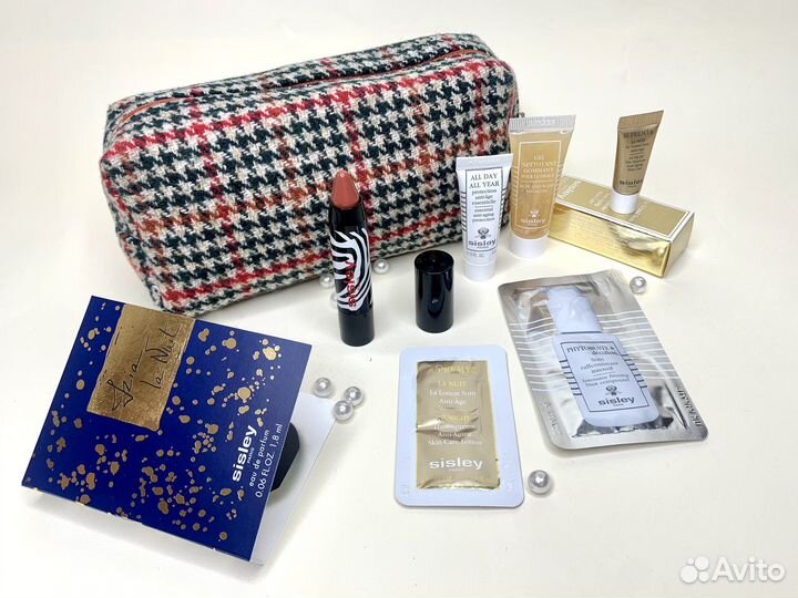 Наборы косметики Sisley