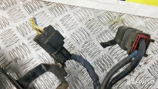 Блок ABS mitsubishi pajero 2 (93K32KW01)