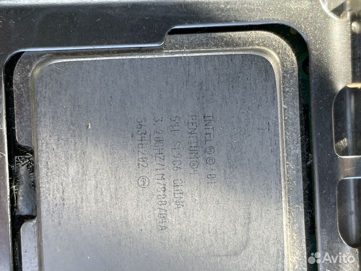 Материнская плата с процессором