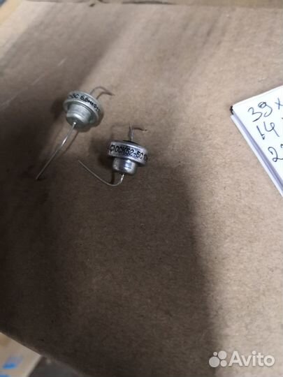 Конденсаторы к52-5с 150мкф 10мкф 6.8мкф