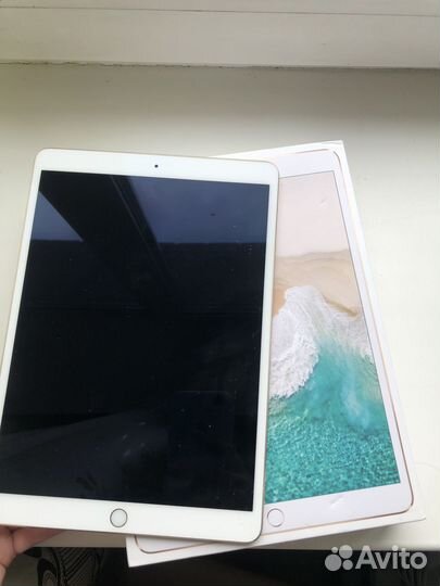 Apple iPad Pro 10.5