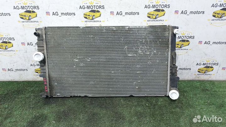 Радиатор основной 2,0 BMW F30