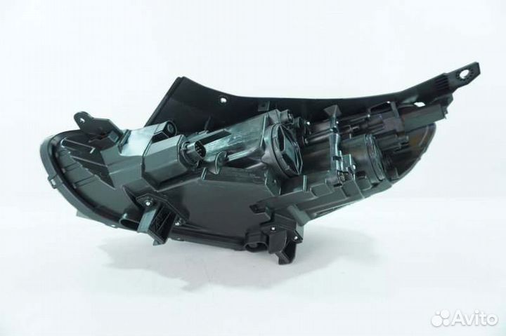 Фара правая Hyundai Sonata 7 2017