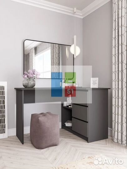 Стол письменный