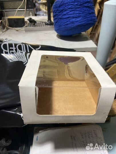 Коробки для тортов с окном 180*180*100