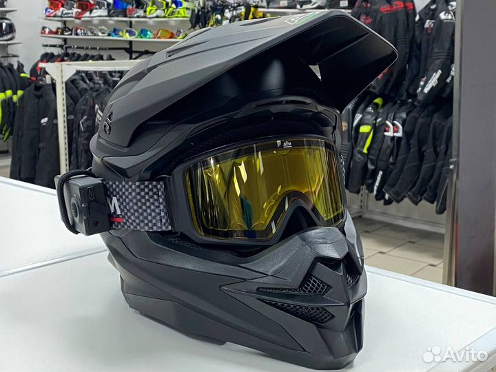 Шлем горный снегоходный