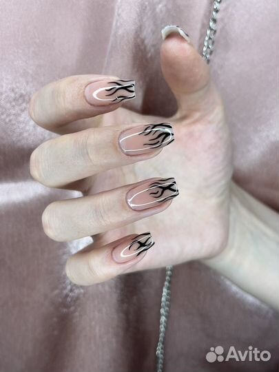 Наращивание ногтей на дому