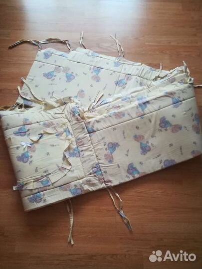 Бортик,балдахин,одеяло (комплект)в кроватку