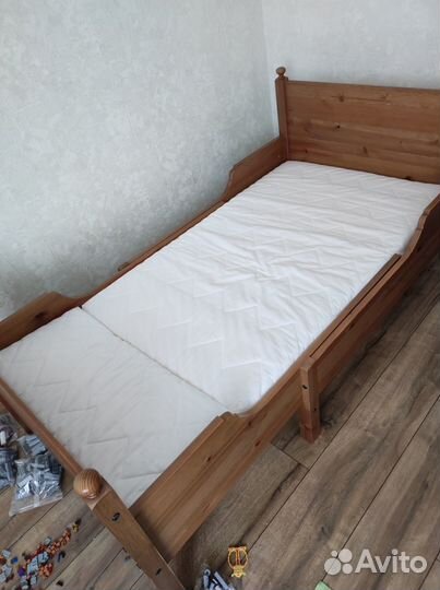 Кровать детская Икеа с матрасом