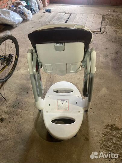 Детский стульчик для кормления peg perego