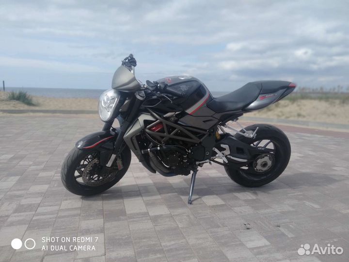 MV agusta brutale 1090 RR 2011 г.в