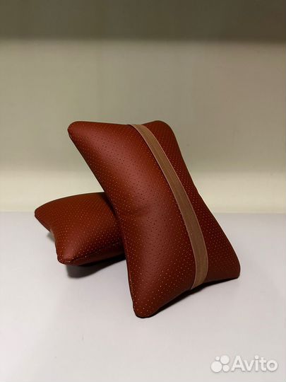 Подушки под голову в Авто Красно-Коричневые