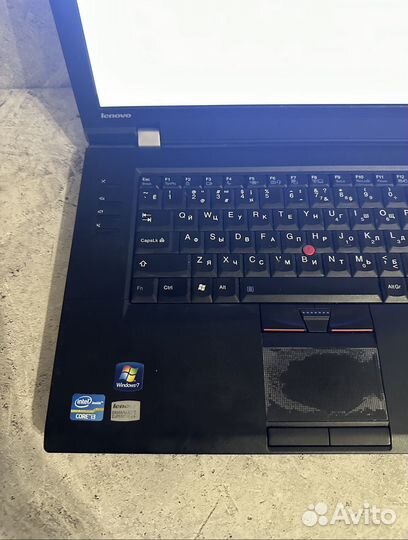 Lenovo thinkpad L520 750Гб HDD / i3-2350M / 4Гб