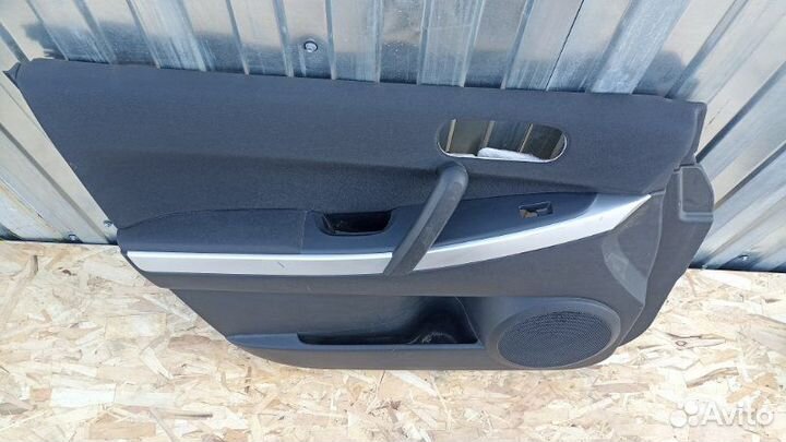 Обшивка двери передняя левая Mazda Cx-7 ER3P