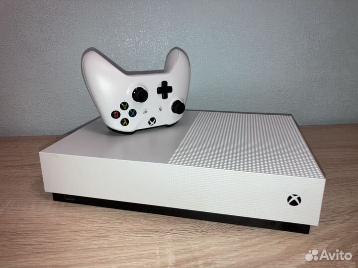 Xbox One S