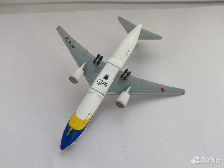 Самолет herpa boeing 767 300
