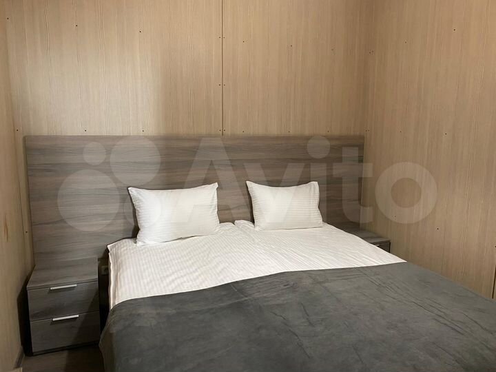 2-к. квартира, 65 м², 1/3 эт.