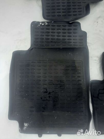 Коврики в салон на suzuki grand vitara