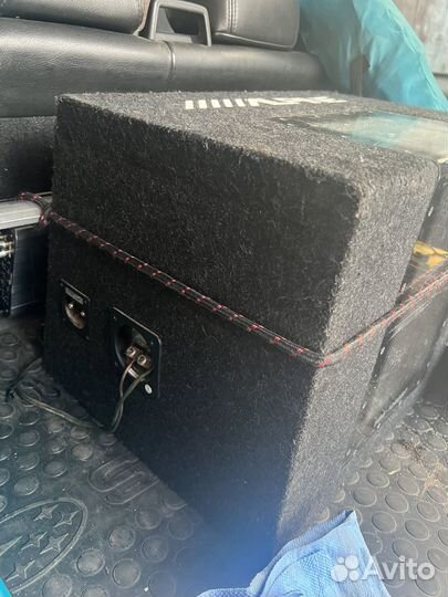 Сабвуфер Alpine 12