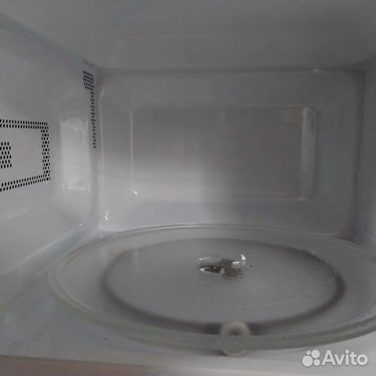 Микроволновая печь