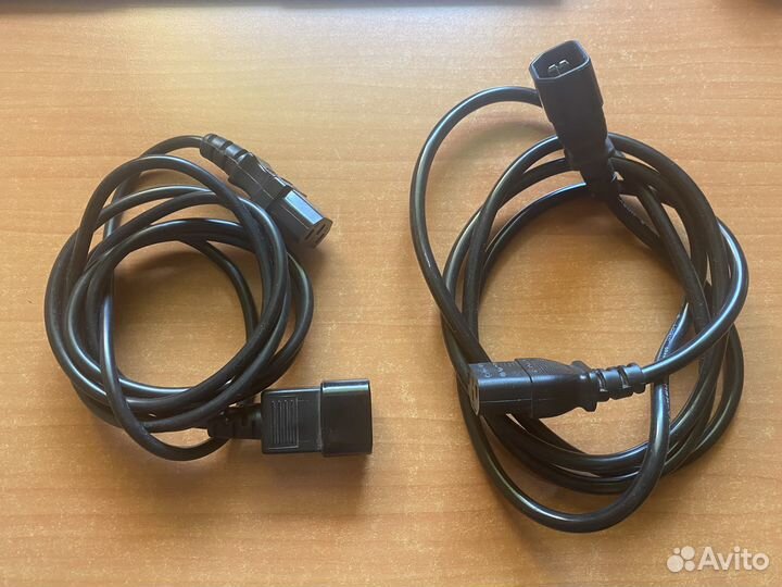 Кабель для компьютера