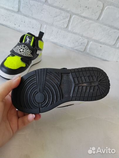 Кроссовки детские для мальчика 26 размер