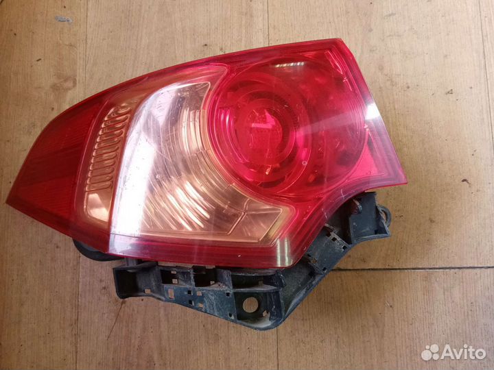 Фонарь задний левый honda accord 8