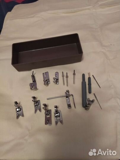 Запчасти к швейной машинке