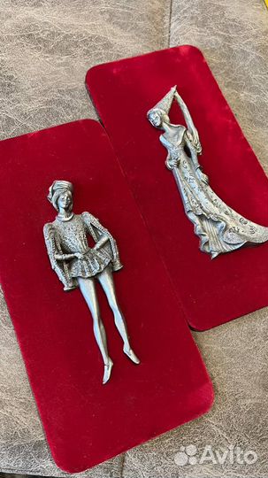 Панно Франция олово на бархате 2 шт