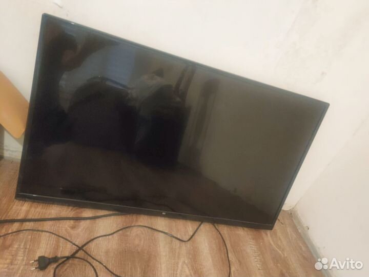 Телевизор SMART tv