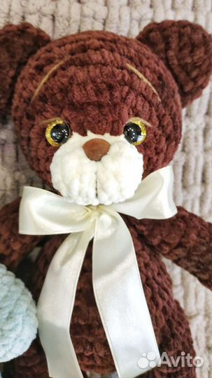 Плюшевый вязаный мишка ручной работы