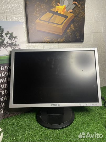 Монитор samsung 923nw