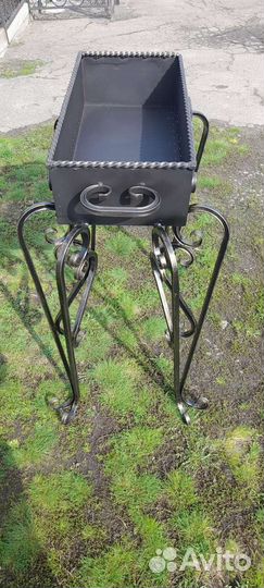 Кованый мангал