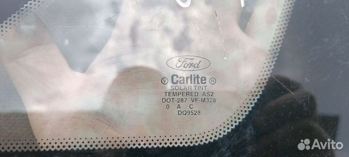 Форточка Фокус 1 седан хэтчбек