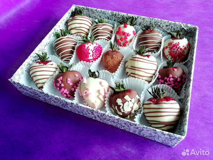 Клубника в шоколаде, клубничные букеты